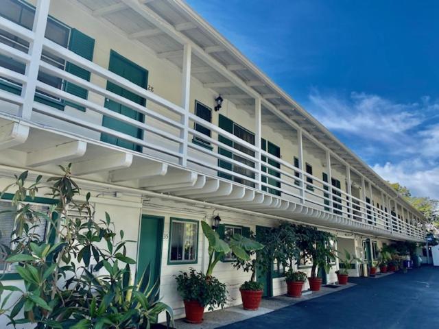 Coast Village Inn Santa Bárbara Exterior foto